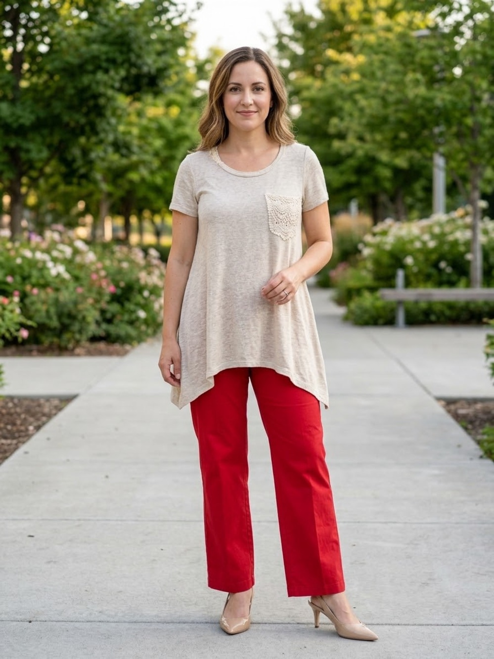 BOBEAU Beige Short-Sleeve Top with Crochet Pocket. Size S